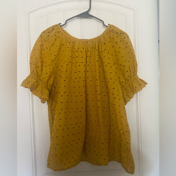 Universal Thread Goods Co. mustard yellow top with cutout embellishments - Picture 1 of 6